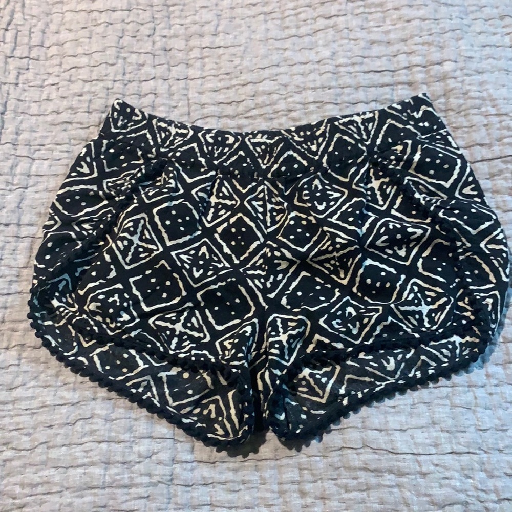 Madewell cover up shorts. Size XS
